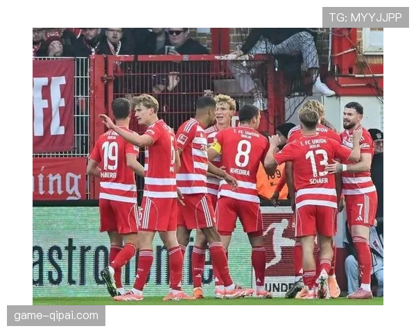 格纳布里低射破门稳固拜仁边路 下半场爆发成转折点