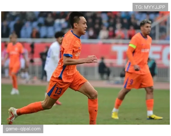 山东泰山青春风暴对阵传统豪强，年轻球员交锋经验积累分析